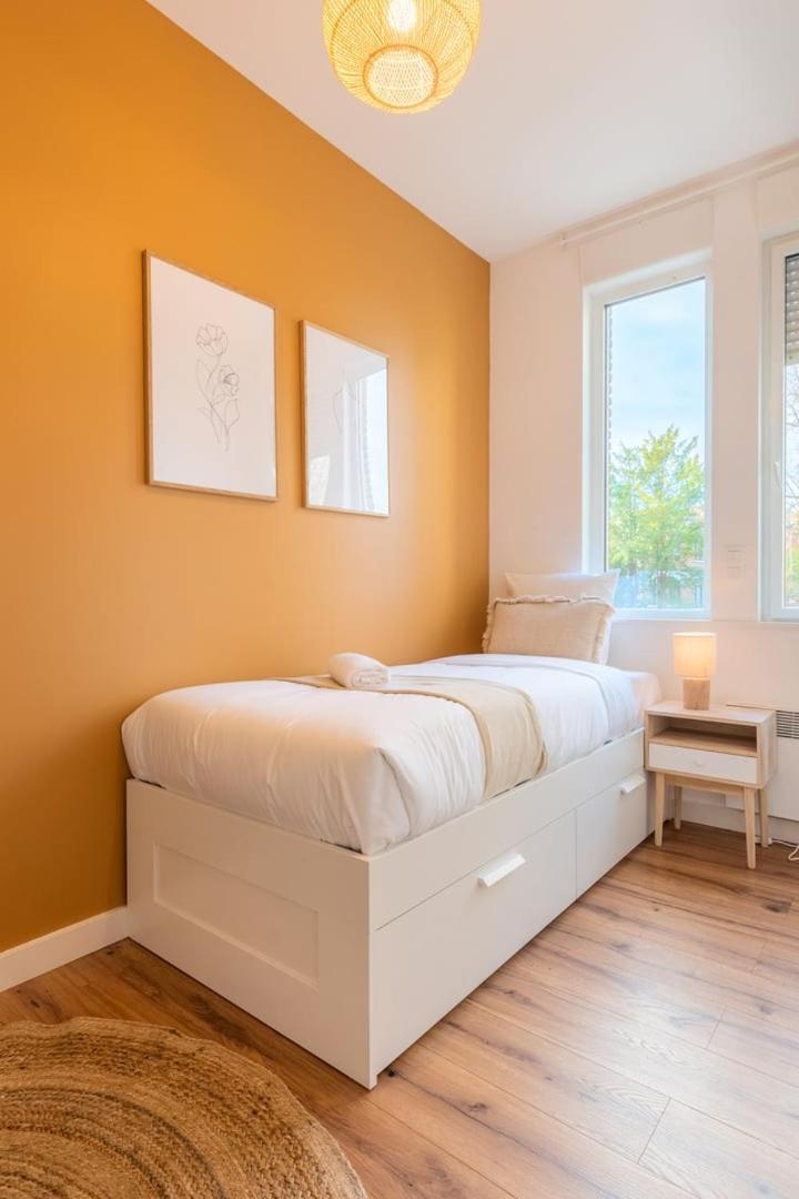 Modern, Quiet 3-Bedroom Apartment With Parking Marcq-en-Baroeul Esterno foto
