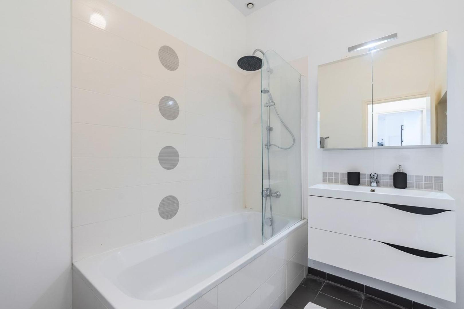 Modern, Quiet 3-Bedroom Apartment With Parking Marcq-en-Baroeul Esterno foto